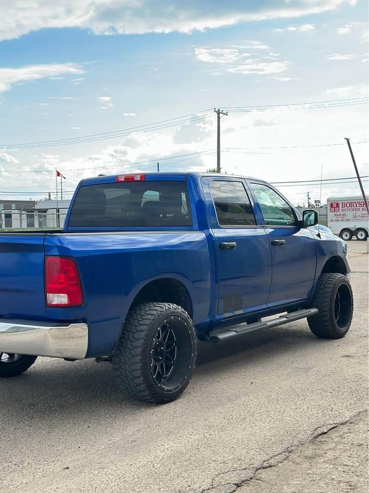 2018 RAM 1500 ST - Photo #4