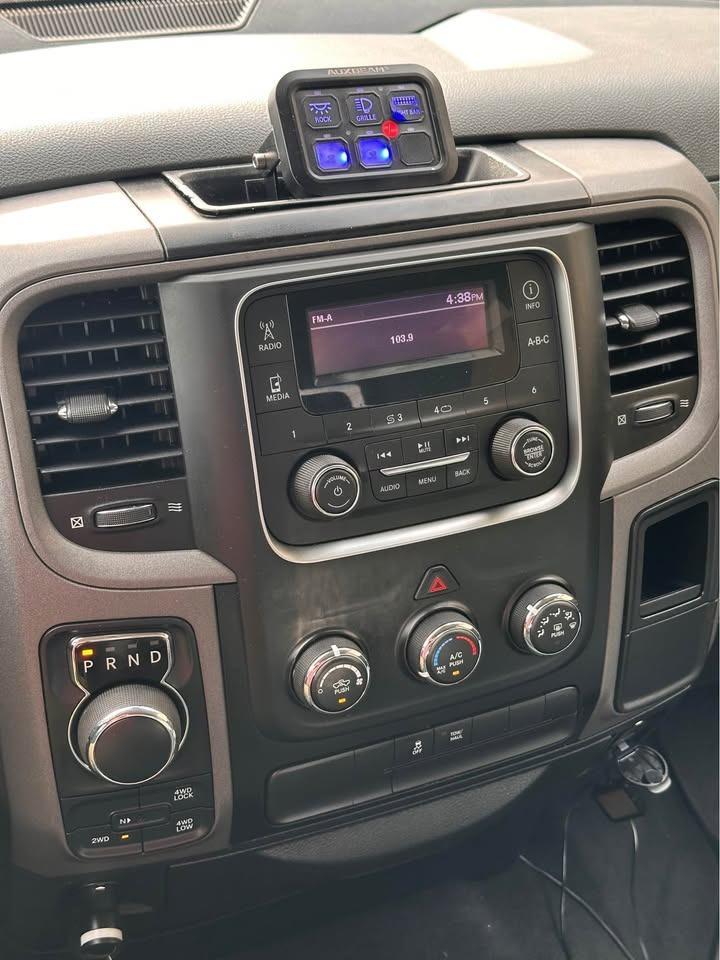 2018 RAM 1500 ST - Photo #7