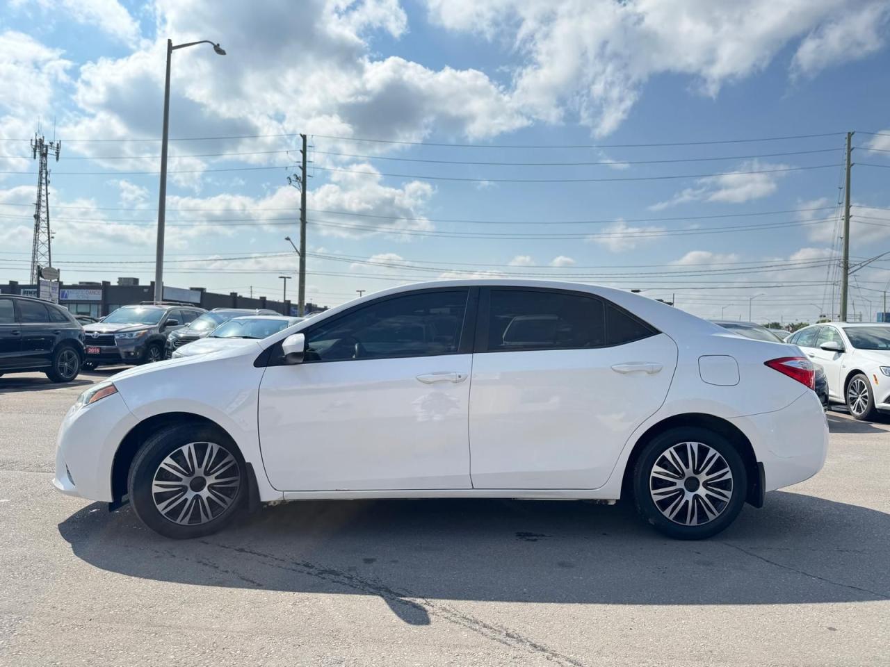 2016 Toyota Corolla AUTO NO ACCIDENT HEATED SEATS B-T BACKUP CAMERA Photo3