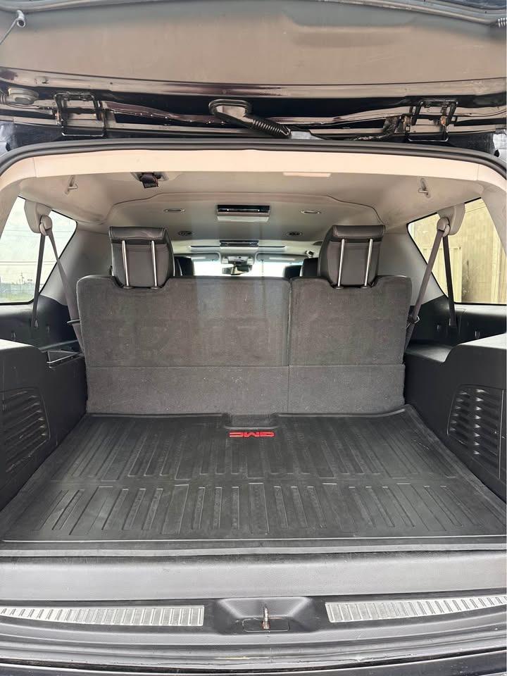 2016 GMC Yukon XL Denali - Photo #16