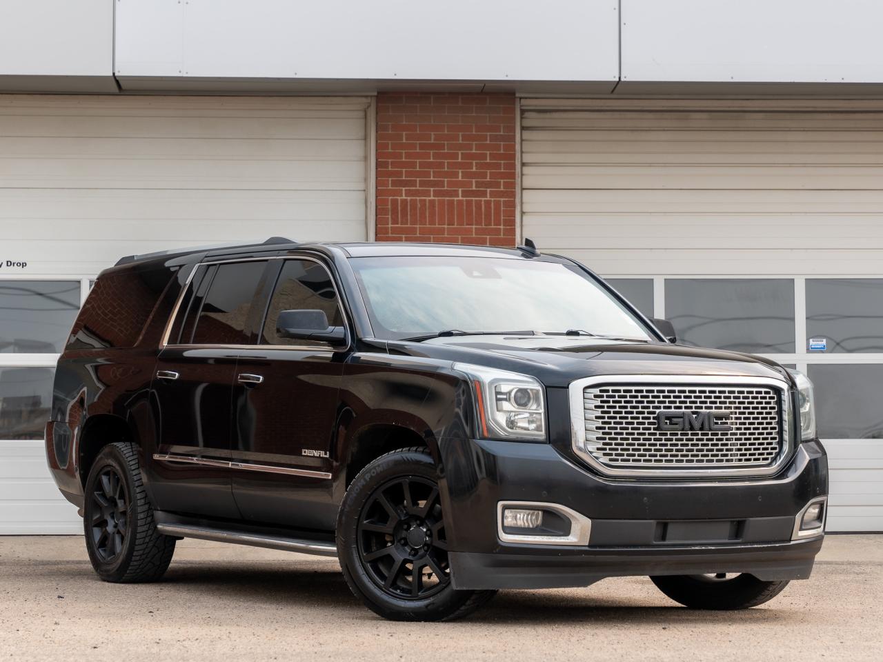 2016 GMC Yukon XL Denali - Photo #3
