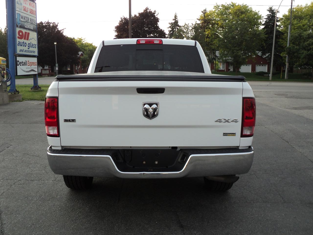 2019 RAM 1500 Classic SLT CrewCab 4x4 3.6L6cyl HeatedSeats 5'7"Box - Photo #7