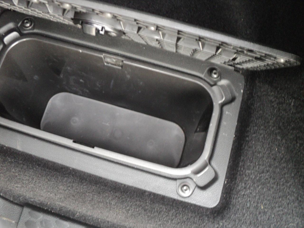 2019 RAM 1500 Classic SLT CrewCab 4x4 3.6L6cyl HeatedSeats 5'7"Box - Photo #24