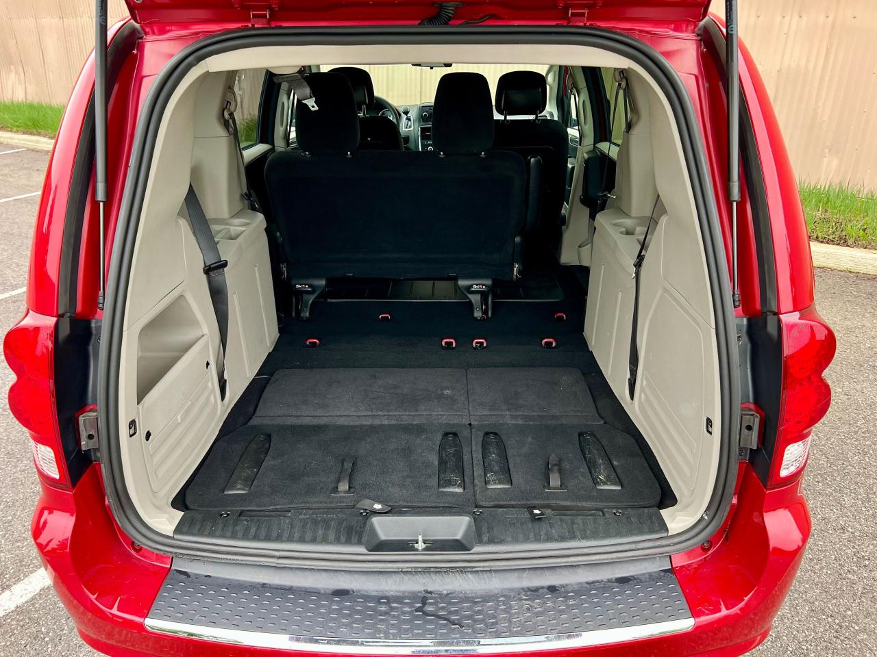 2015 Dodge Grand Caravan CANADA VALUE PACKAGE - Photo #12
