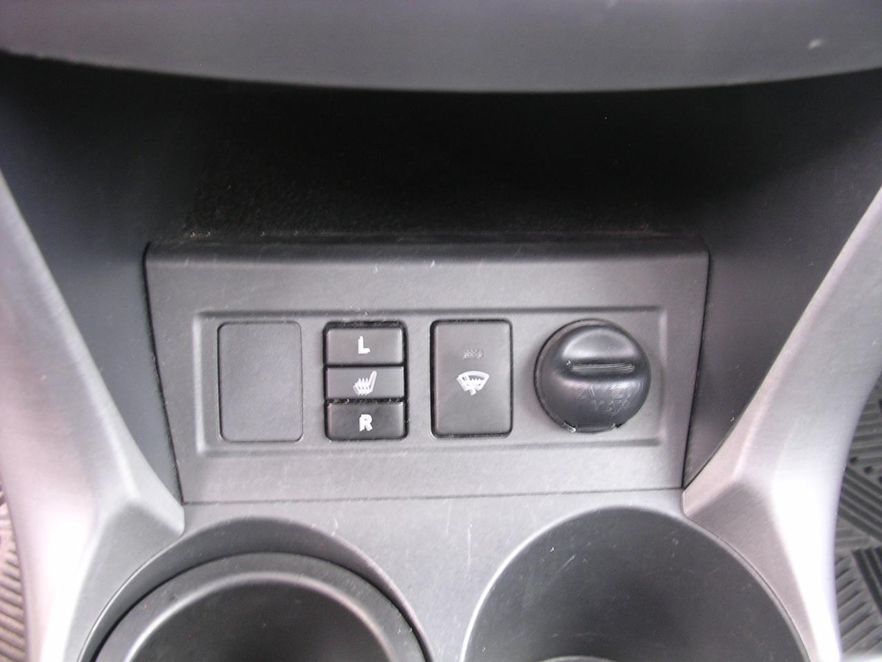 2008 Toyota RAV4 LIMITED  - Photo #12