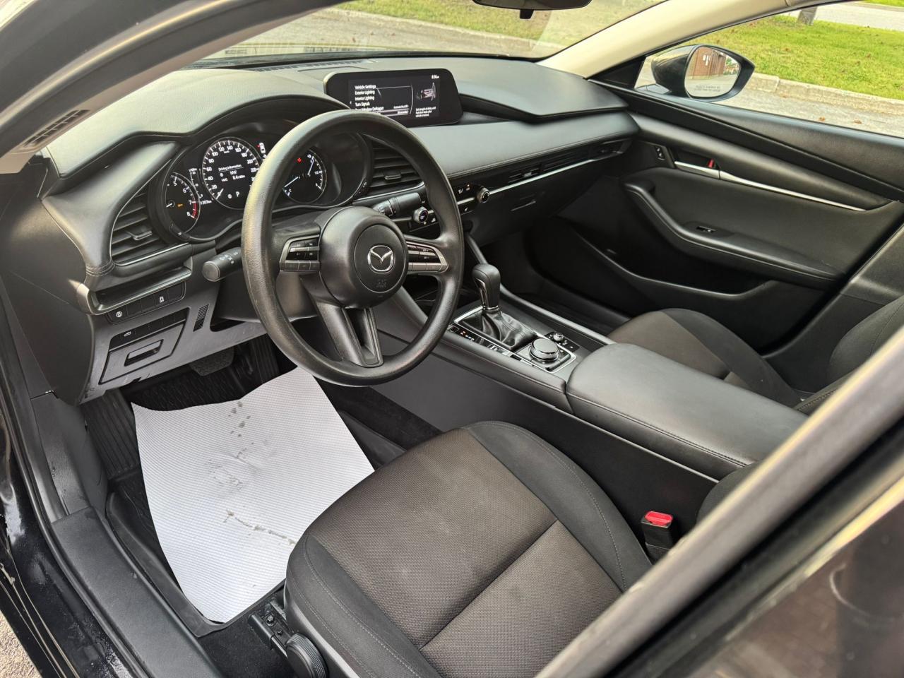 2020 Mazda MAZDA3 GX - Photo #13