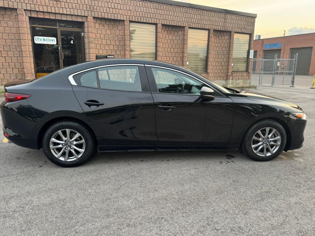 2020 Mazda MAZDA3 GX - Photo #4