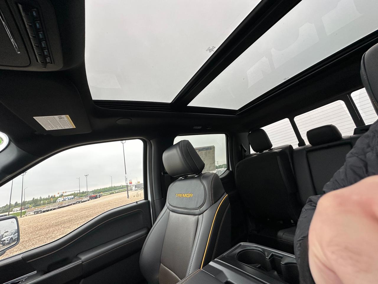 2025 Ford F-150 TREMOR 4WD SuperCrew 5.5' Box 402A Photo5