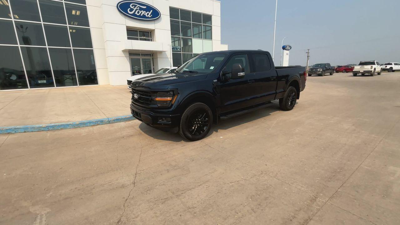 2025 Ford F-150 XLT 4WD SuperCrew 6.5' Box Photo3