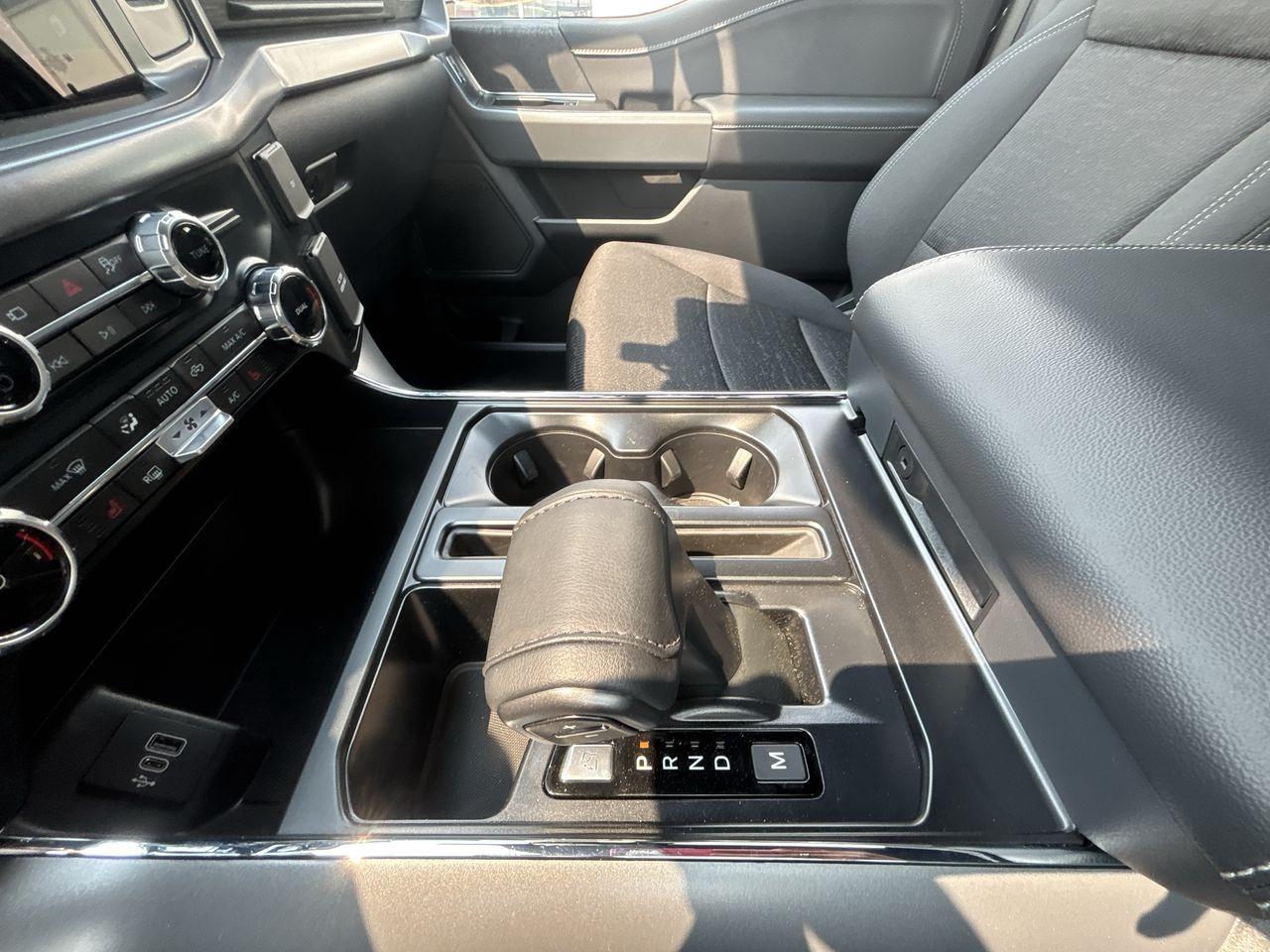 2025 Ford F-150 XLT 4WD SuperCrew 6.5' Box Photo5