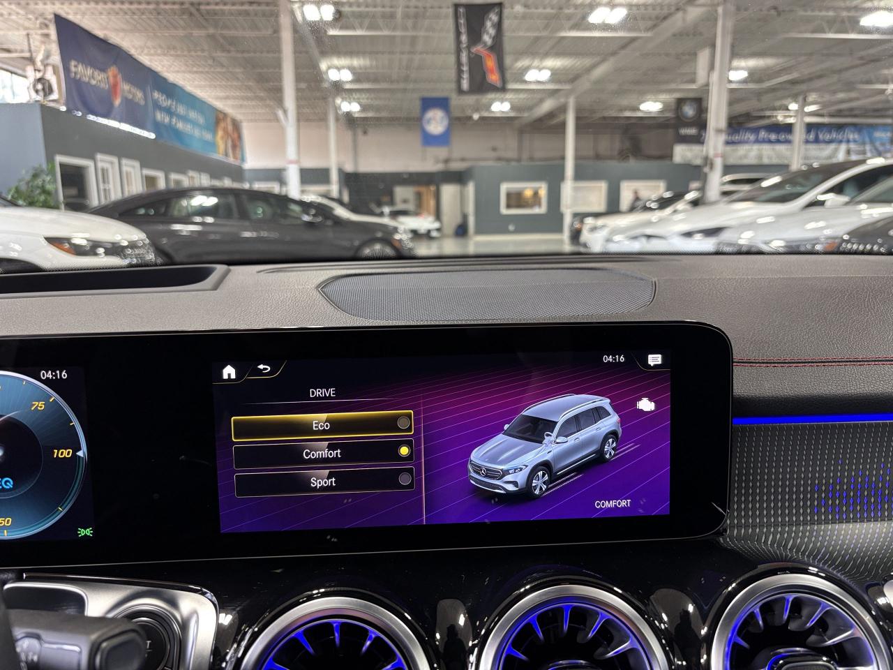 2023 Mercedes-Benz EQB EQB350|4MATIC|SUV|AMGPKG|NAV|HUD|AMBIENT|BURMESTER - Photo #45