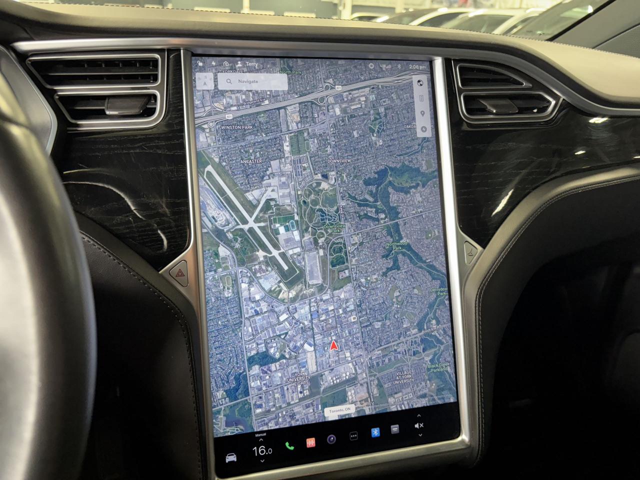 2017 Tesla Model X 75D|AWD|ENHANCEDAUTOPILOT|FALCONDOORS|NAV|AIRSUSP| - Photo #17