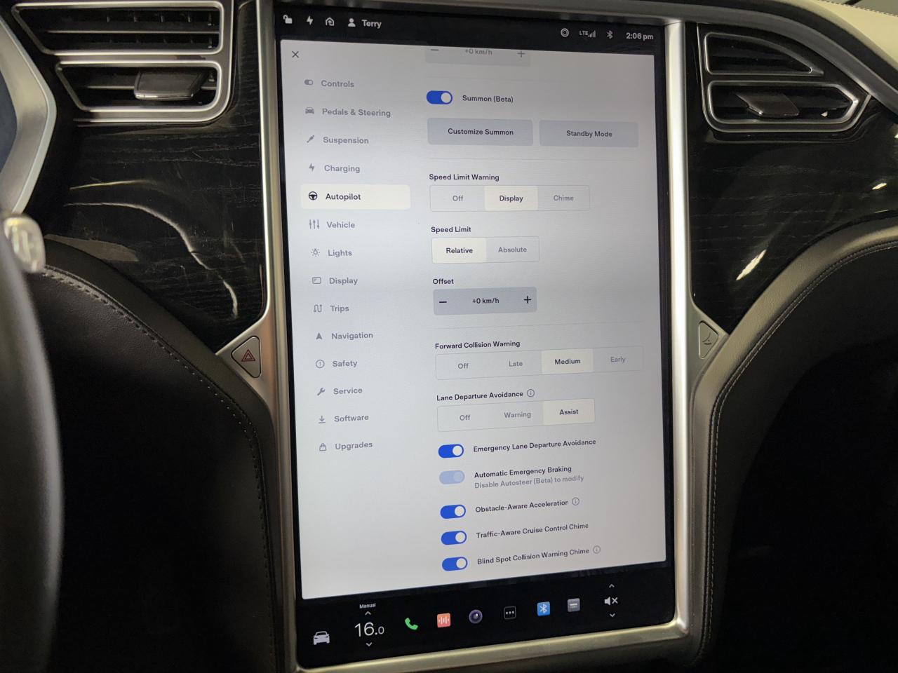 2017 Tesla Model X 75D|AWD|ENHANCEDAUTOPILOT|FALCONDOORS|NAV|AIRSUSP| - Photo #25
