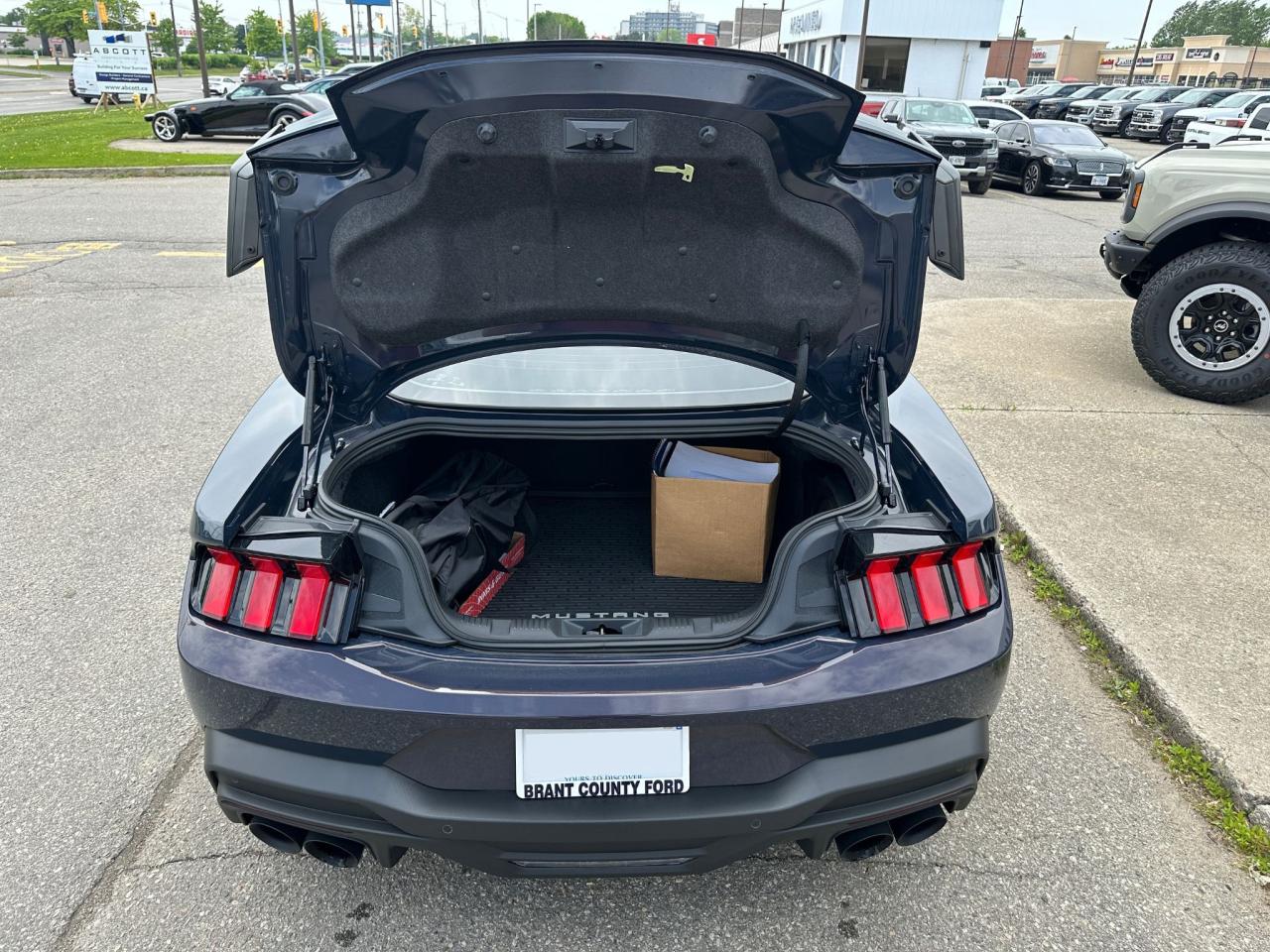 2024 Ford Mustang DARK HORSE |ROUSH  WHIPPLE SUPERCHARGER | Photo