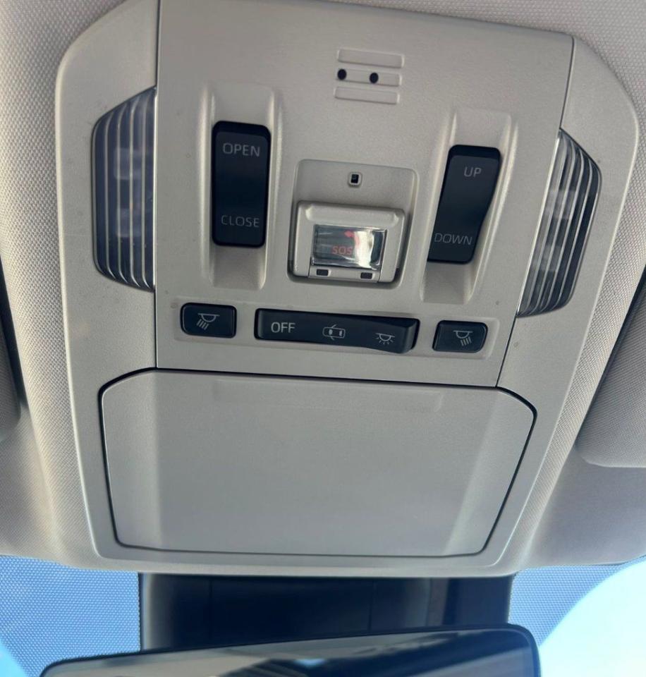 2021 Toyota Highlander HYBRID XLE Photo