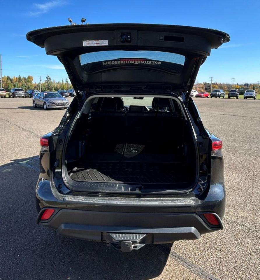 2021 Toyota Highlander HYBRID XLE Photo