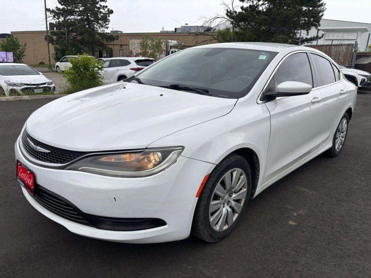 Used 2015 Chrysler 200 LX 4dr Front-wheel Drive Sedan Automatic for sale in Mississauga, ON