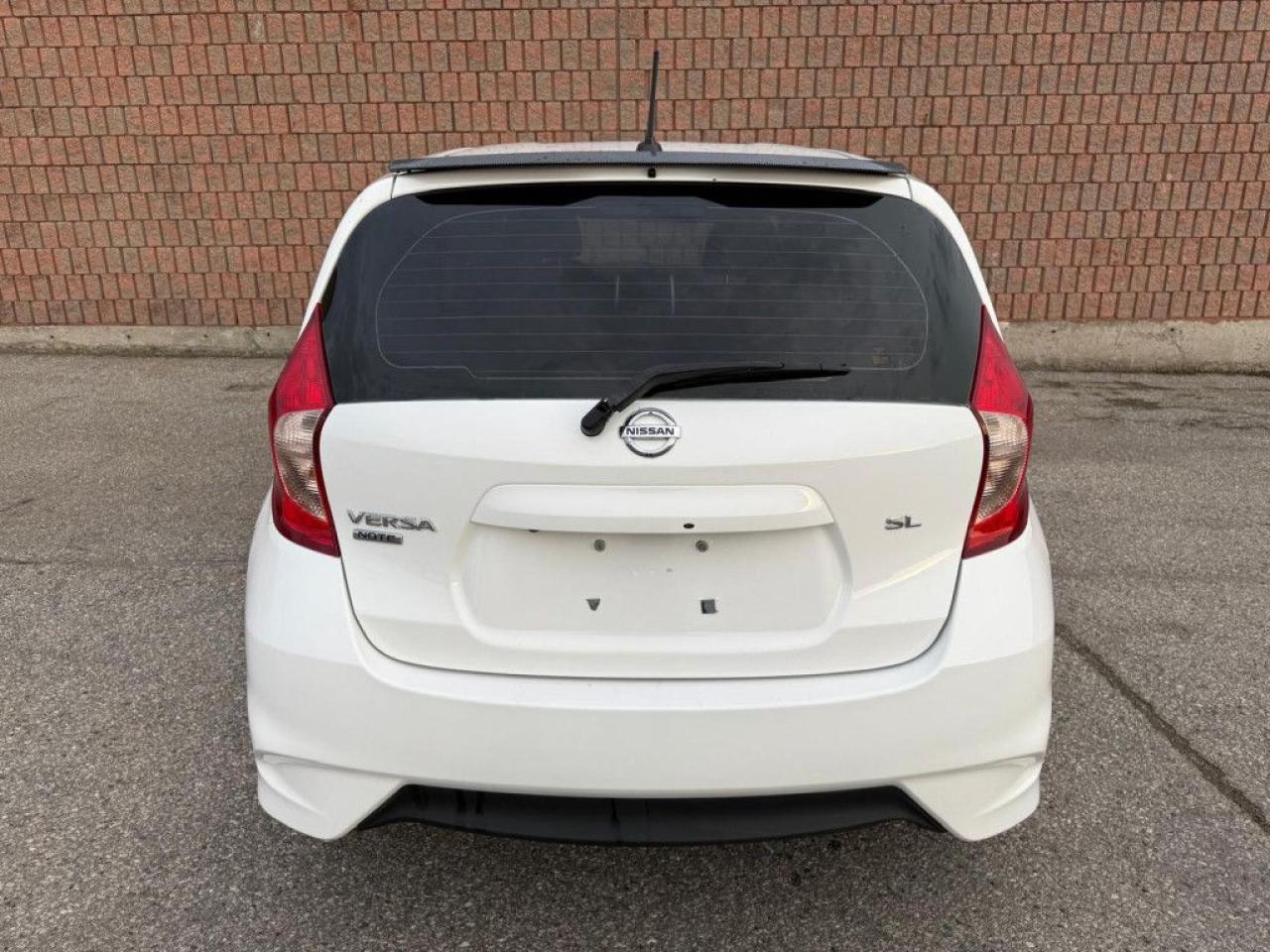 2017 Nissan Versa Note SL | CLEAN CARFAX | NAVI | BACK-UP CAM | BLUETOOTH | HEATED SEATS | - Photo #5