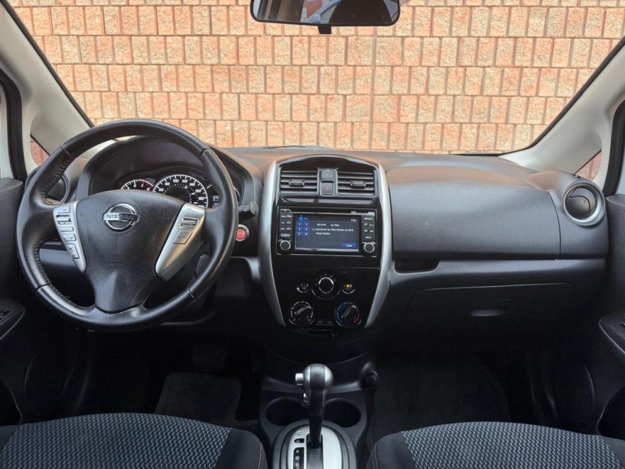 2017 Nissan Versa Note SL | CLEAN CARFAX | NAVI | BACK-UP CAM | BLUETOOTH | HEATED SEATS | - Photo #15