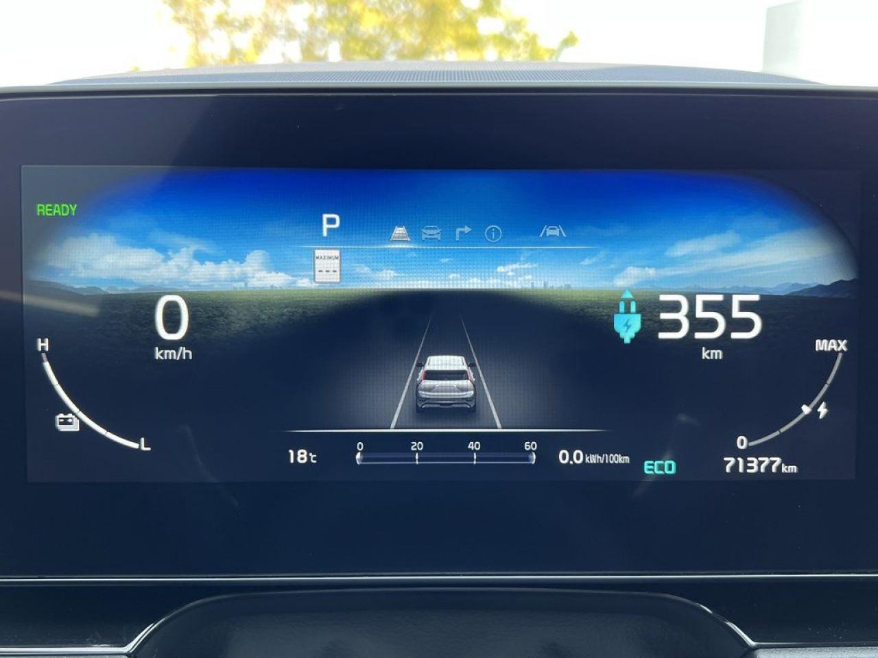 12624318
