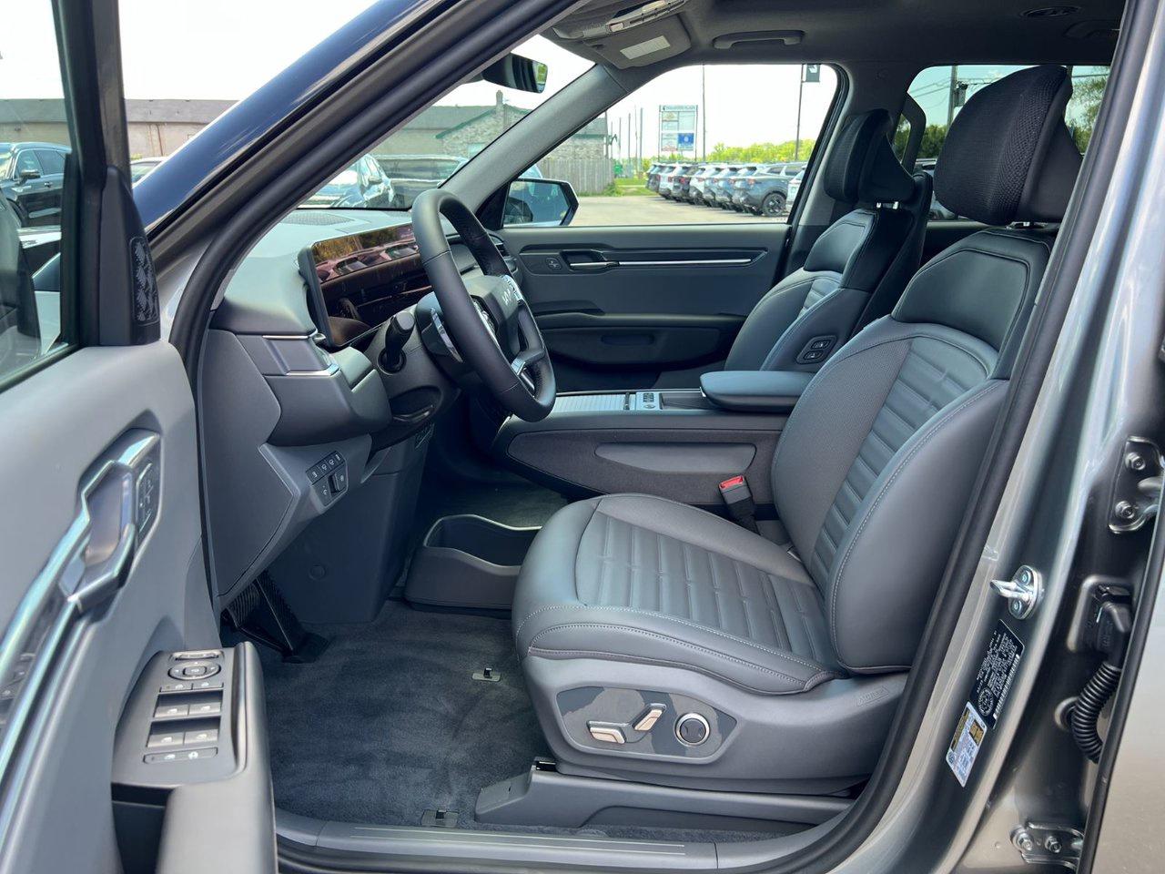 2026 Kia EV9 LAND AWD W/ PLUS PACKAGE Photo