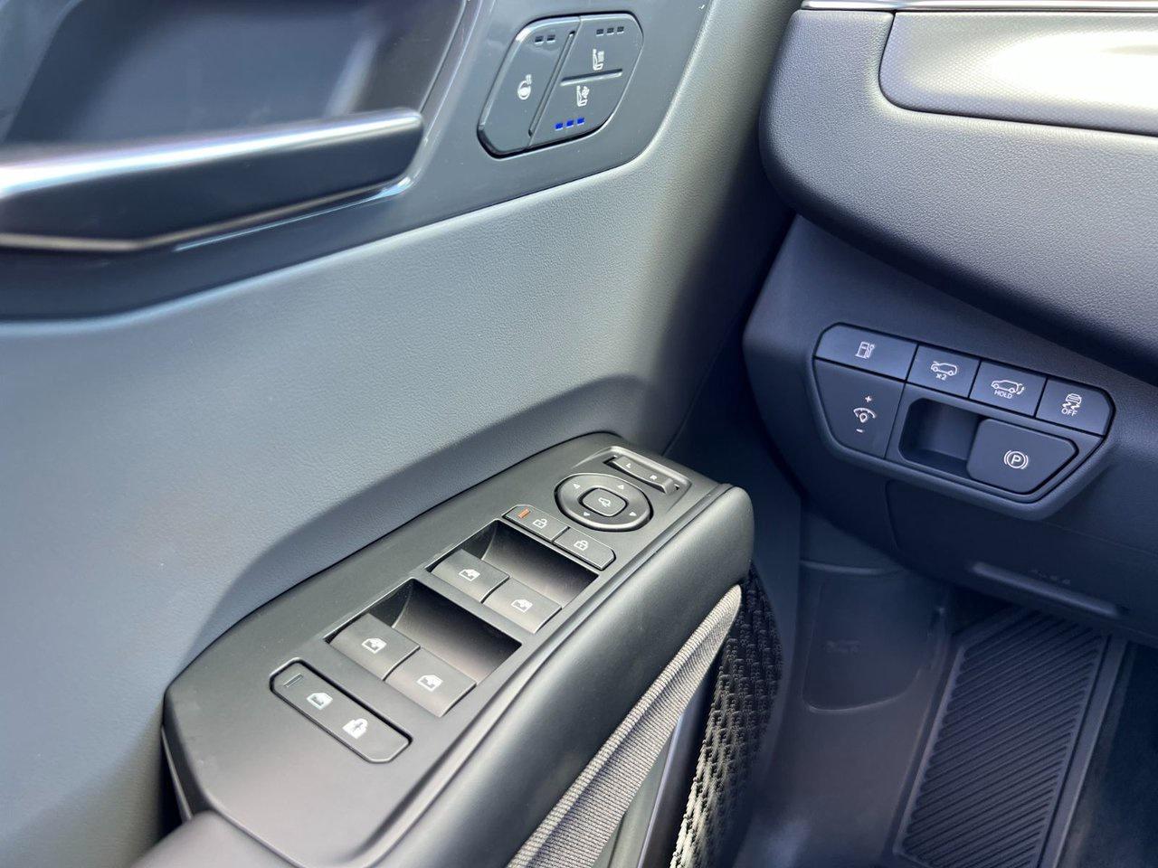 2026 Kia EV9 LAND AWD W/ PLUS PACKAGE Photo