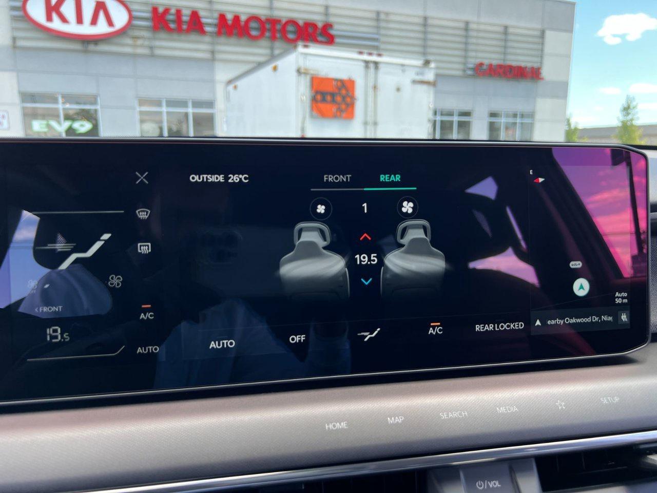 2026 Kia EV9 LAND AWD W/ PLUS PACKAGE Photo