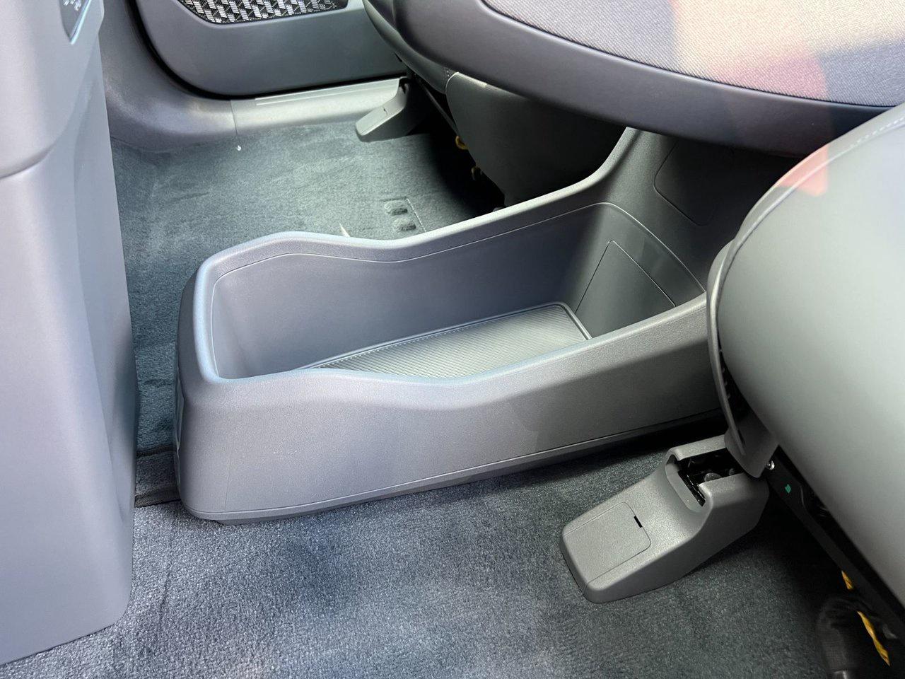 2026 Kia EV9 LAND AWD W/ PLUS PACKAGE Photo