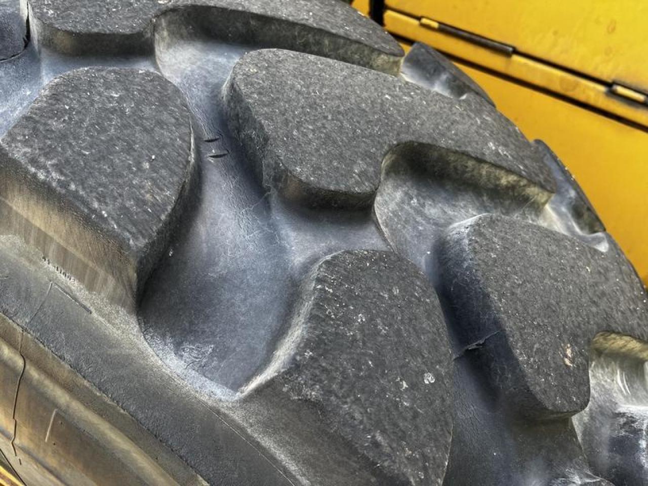 12624375