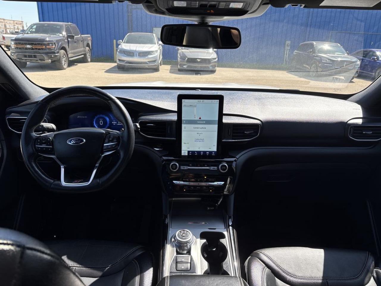 2022 Ford Explorer ST Photo5