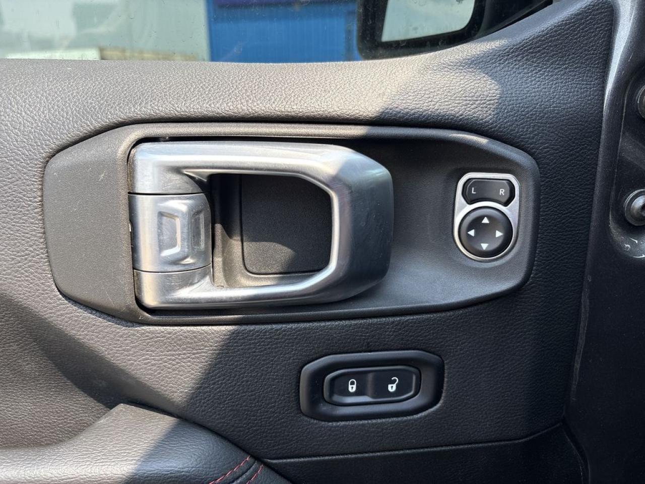 2021 Jeep Gladiator Rubicon Photo5