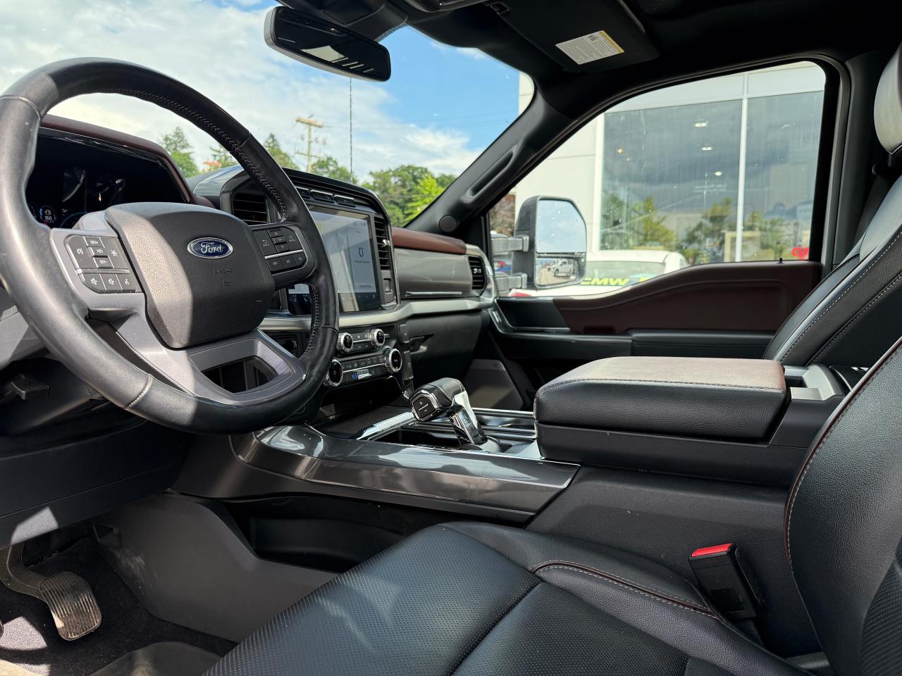2023 Ford F-150 Lariat Photo5