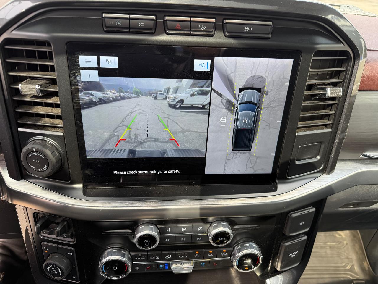 2023 Ford F-150 Lariat Photo5