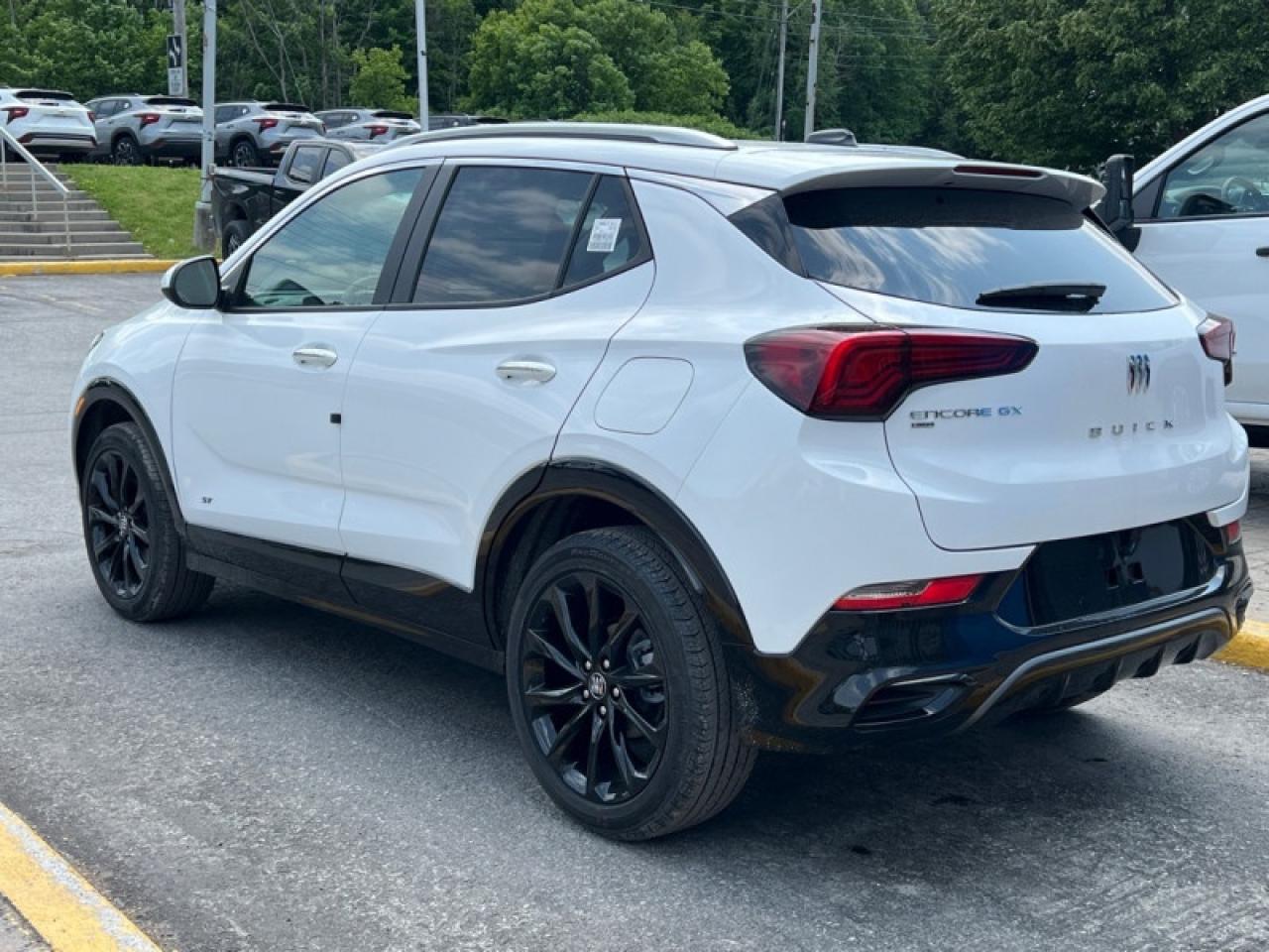 2026 Buick Encore GX Sport Touring Photo3