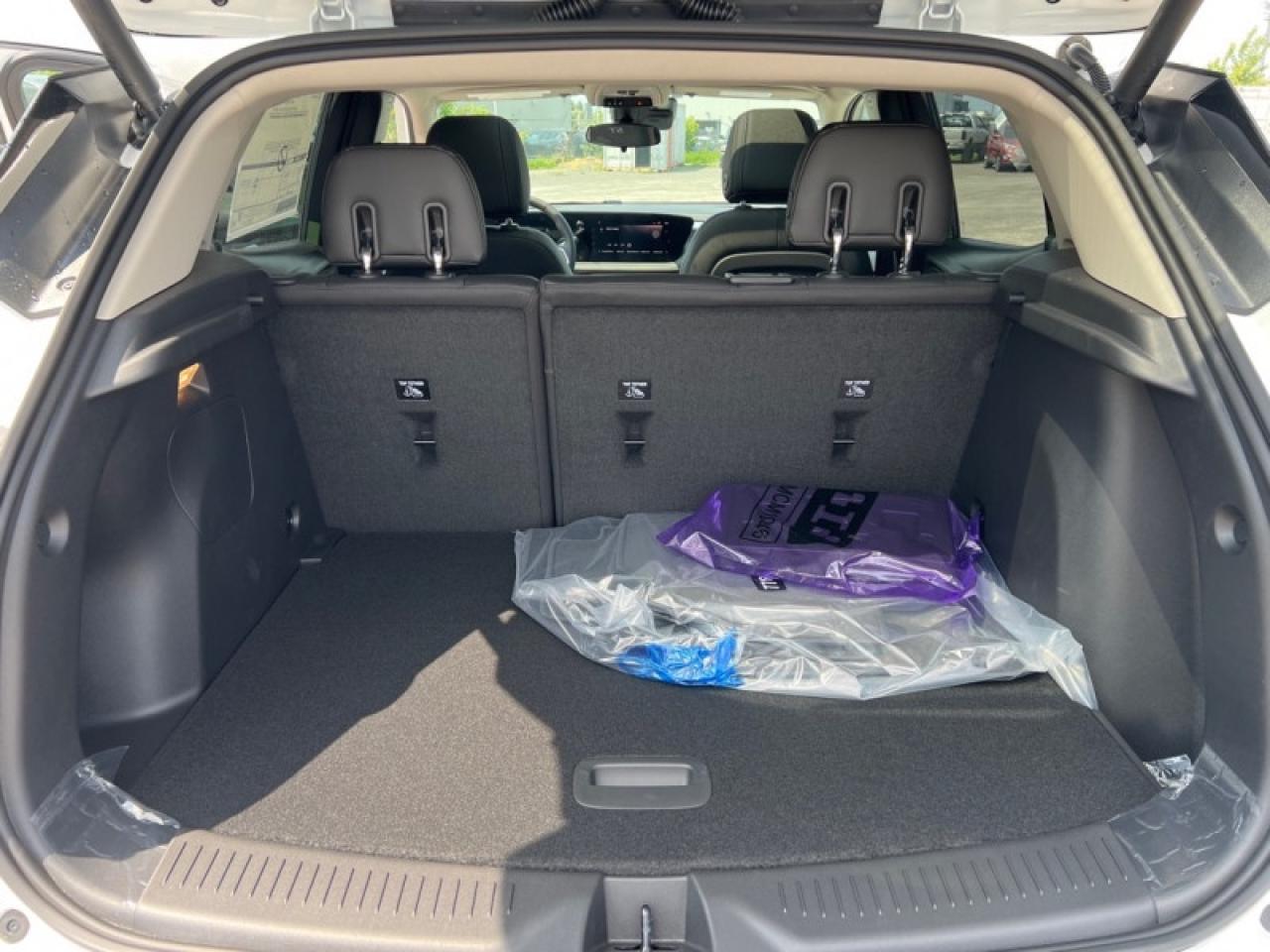 2026 Buick Encore GX Sport Touring Photo