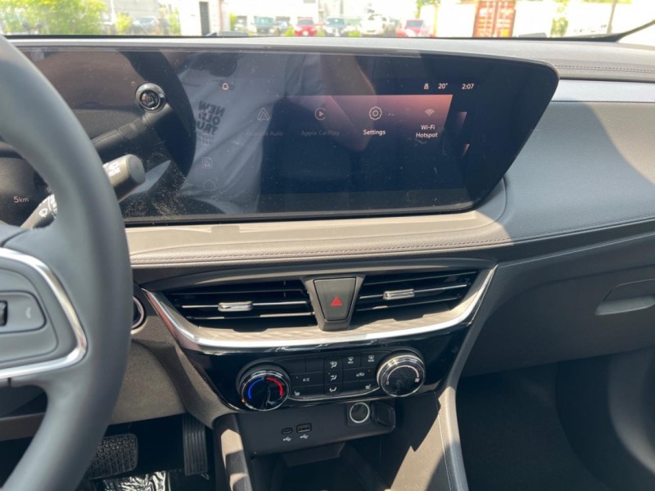 2026 Buick Encore GX Sport Touring Photo