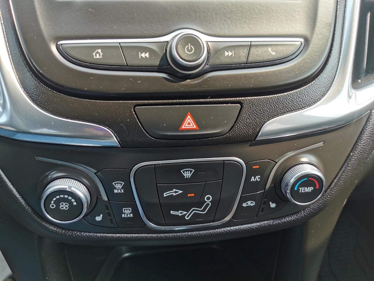 2019 Chevrolet Equinox LT - Photo #25