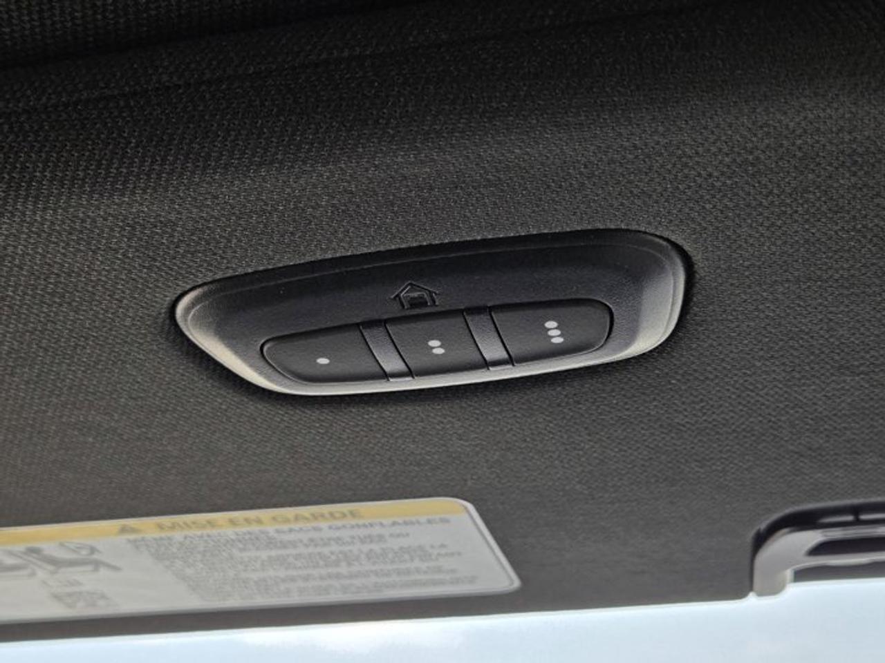 2025 RAM 1500 SPORT Photo