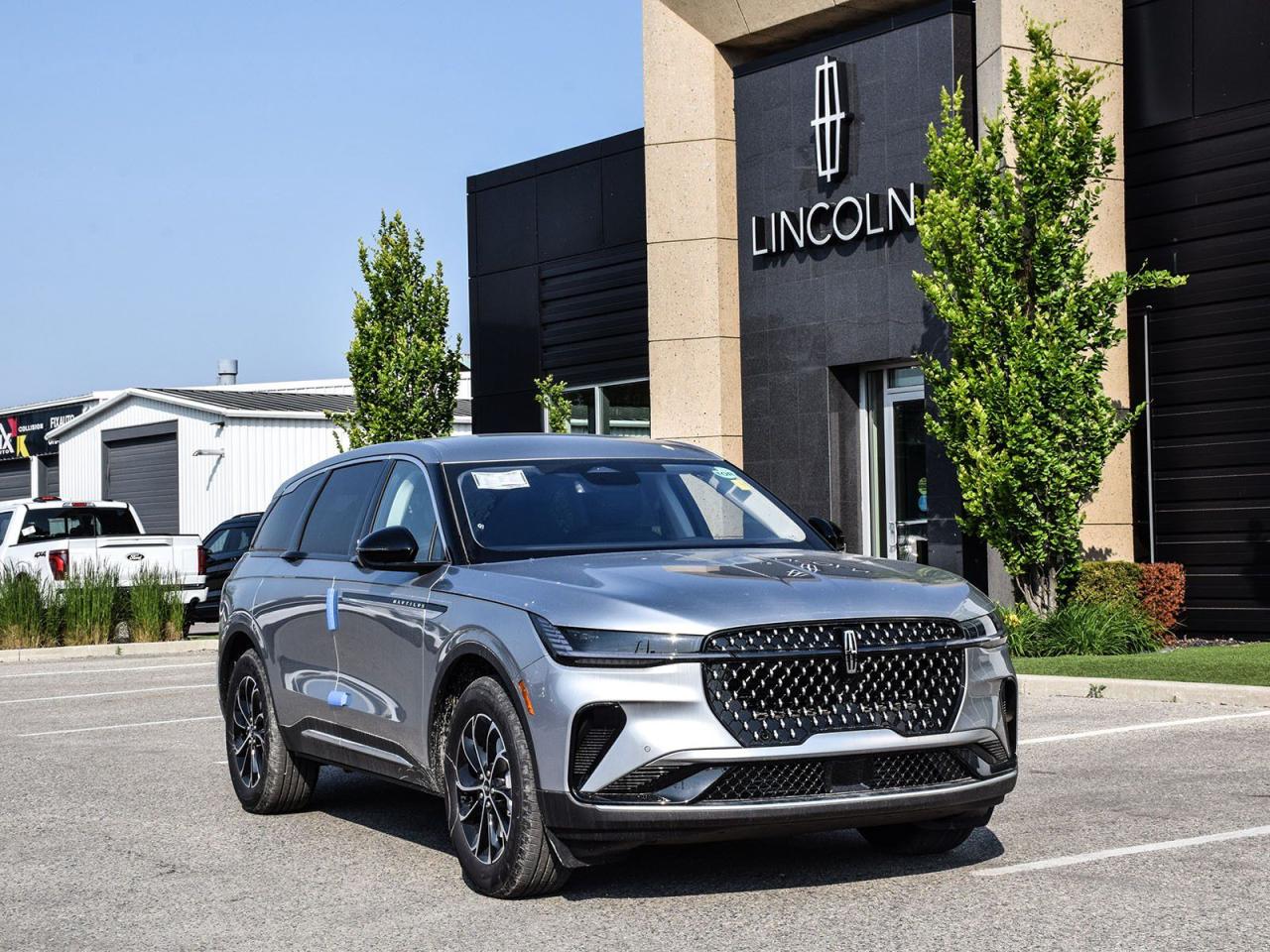 New 2025 Lincoln Nautilus Premiere for sale in Chatham, ON