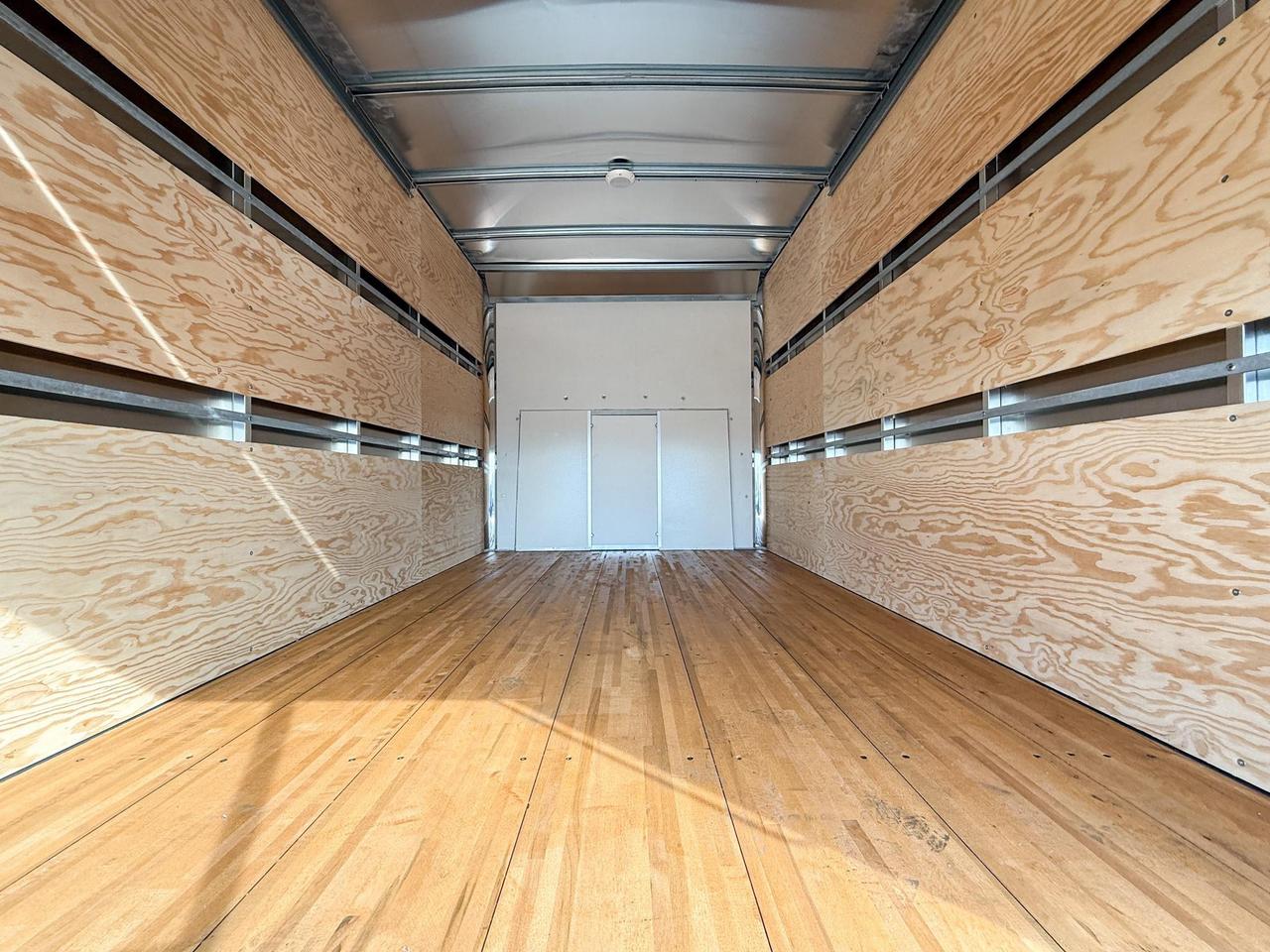 2025 GMC Savana Cutaway Work Van 4.3L V8 WITH REMOTE ENTRY, CRUISE CONTROL, A/C, REAR VISION CAMERA, AM/FM STEREO Photo