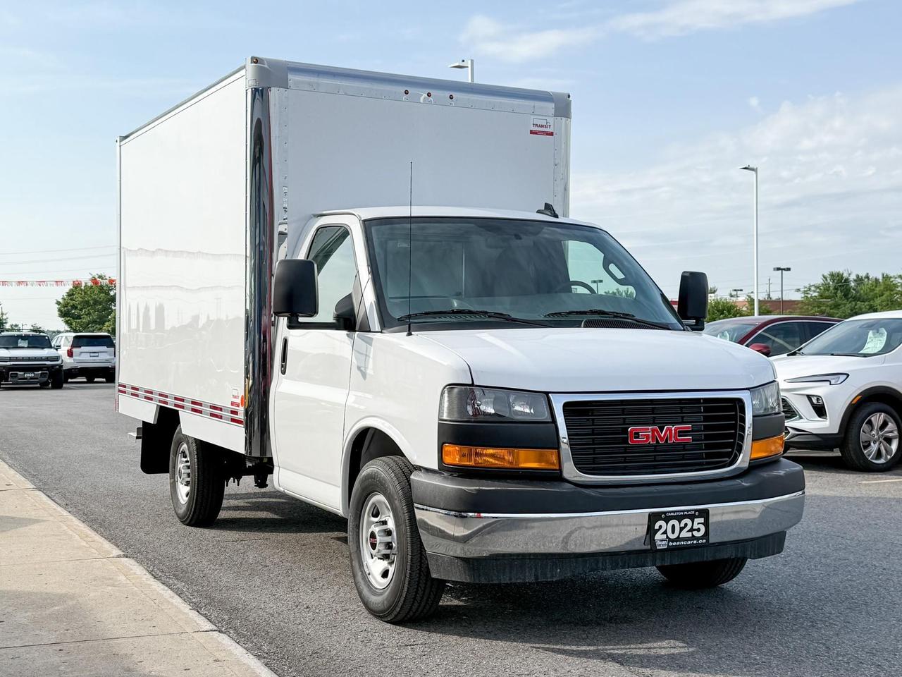 2025 GMC Savana Cutaway Work Van 4.3L V8 WITH REMOTE ENTRY, CRUISE CONTROL, A/C, REAR VISION CAMERA, AM/FM STEREO Photo