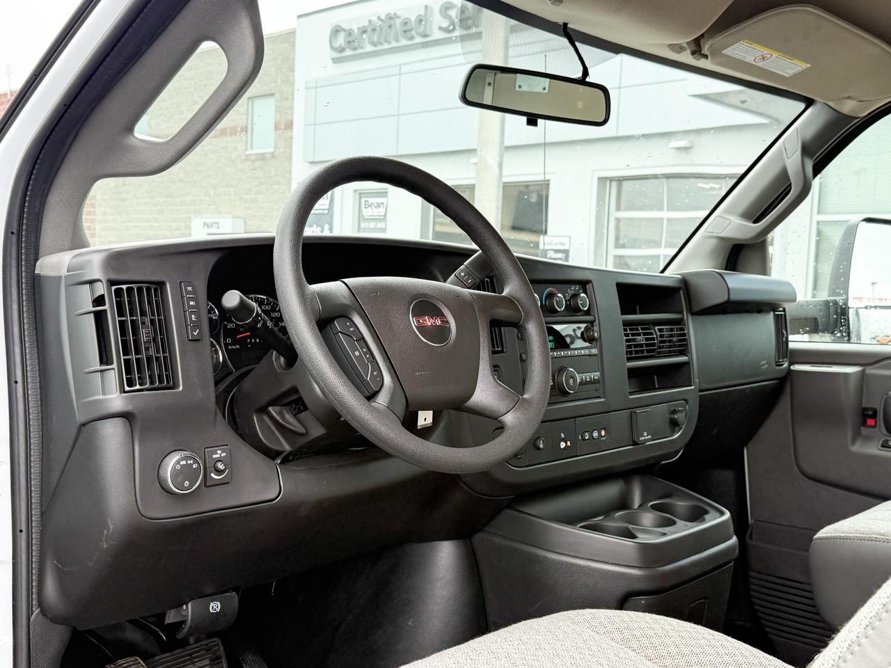 2025 GMC Savana Cutaway Work Van 4.3L V8 WITH REMOTE ENTRY, CRUISE CONTROL, A/C, REAR VISION CAMERA, AM/FM STEREO Photo