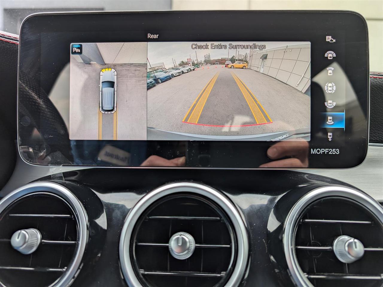 2022 Mercedes-Benz GLC 43 AMG 4MATIC - NAVI - PANO ROOF - 360 CAM - TECH FEATURES Photo