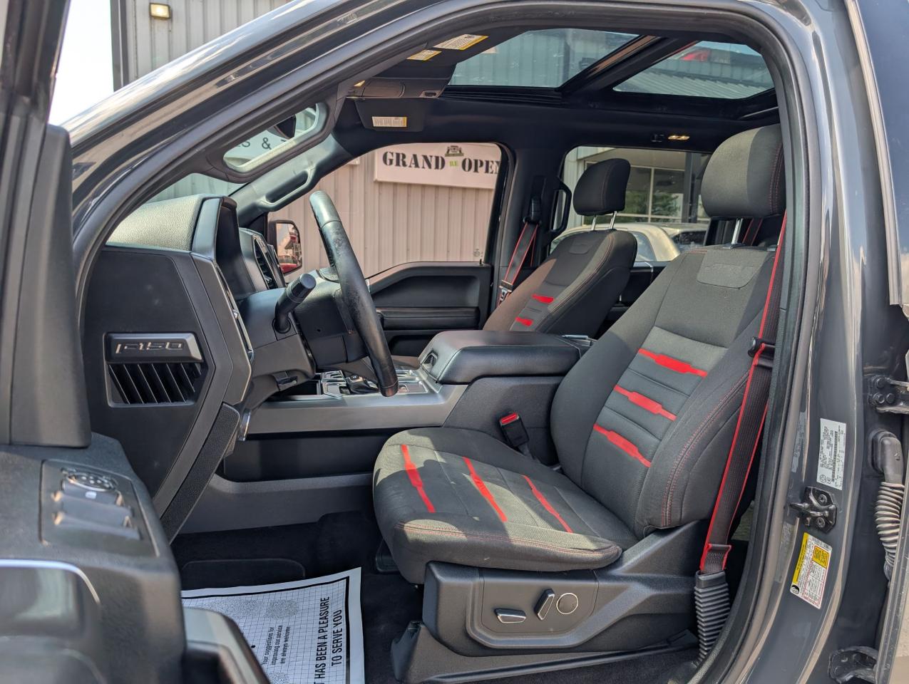 2017 Ford F-150 XLT - Photo #14