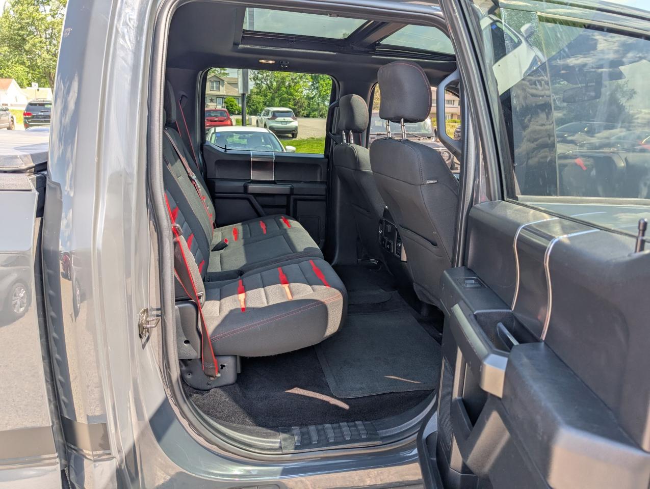 2017 Ford F-150 XLT - Photo #18