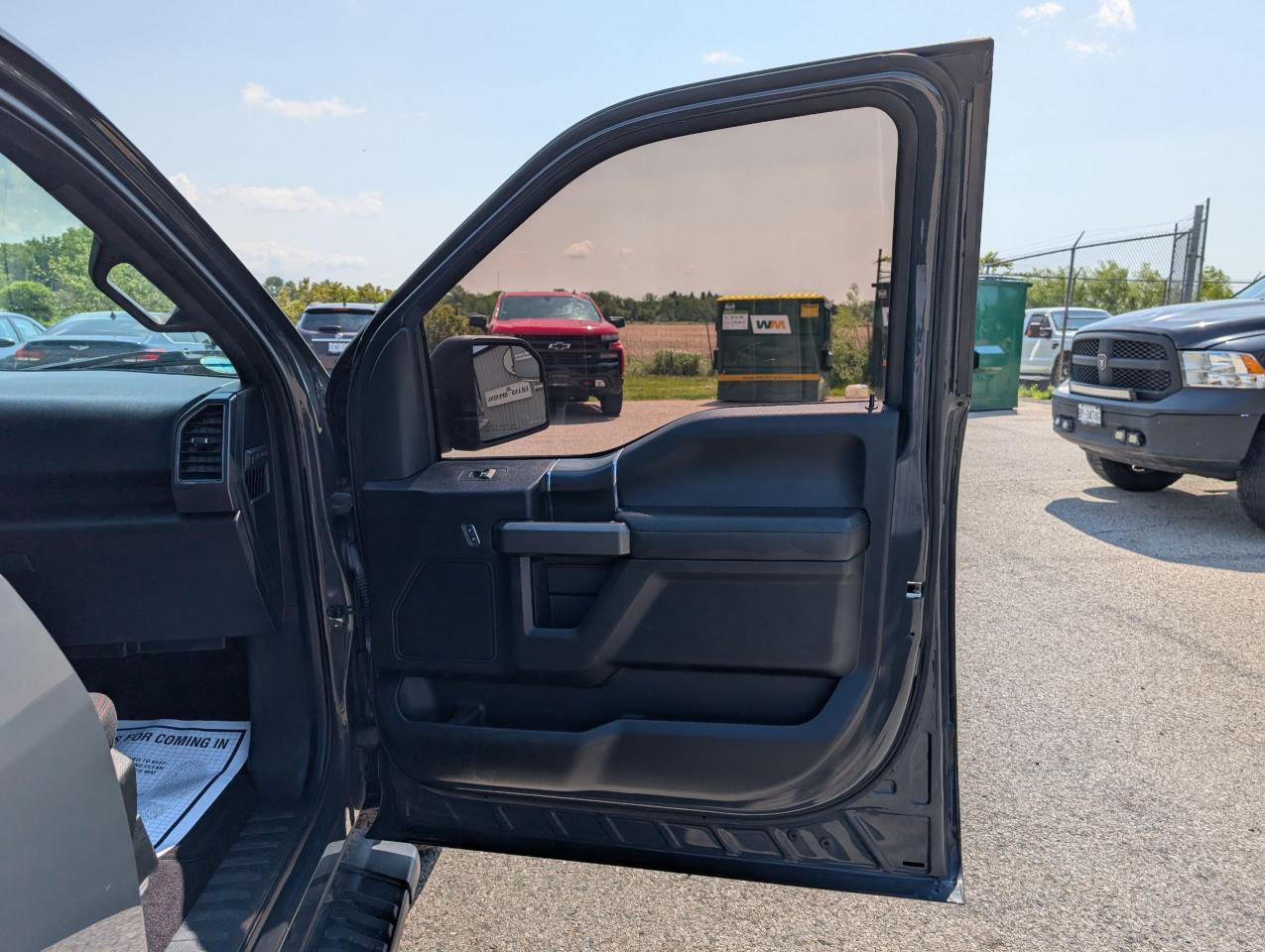 2017 Ford F-150 XLT - Photo #22