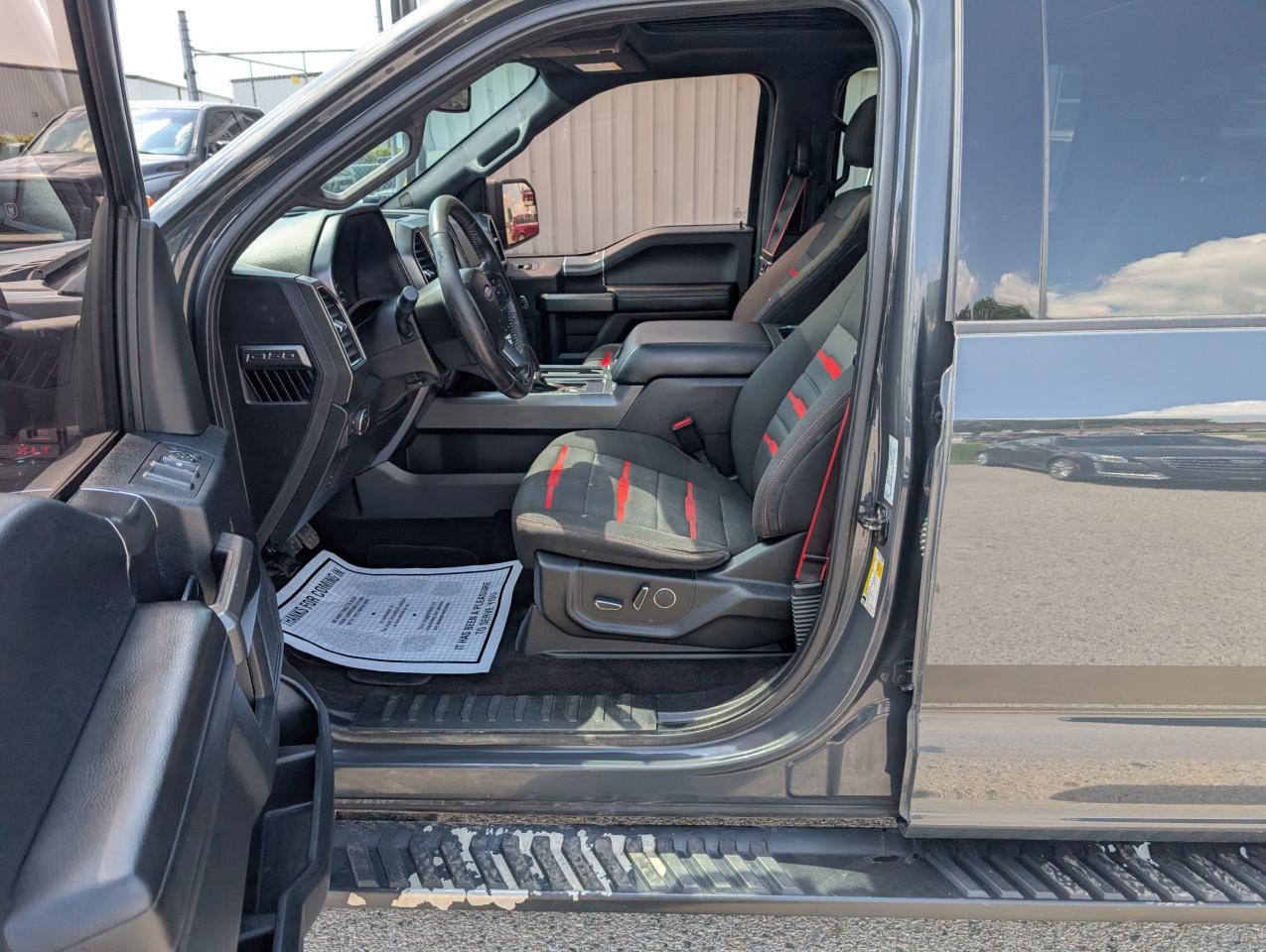 2017 Ford F-150 XLT - Photo #11