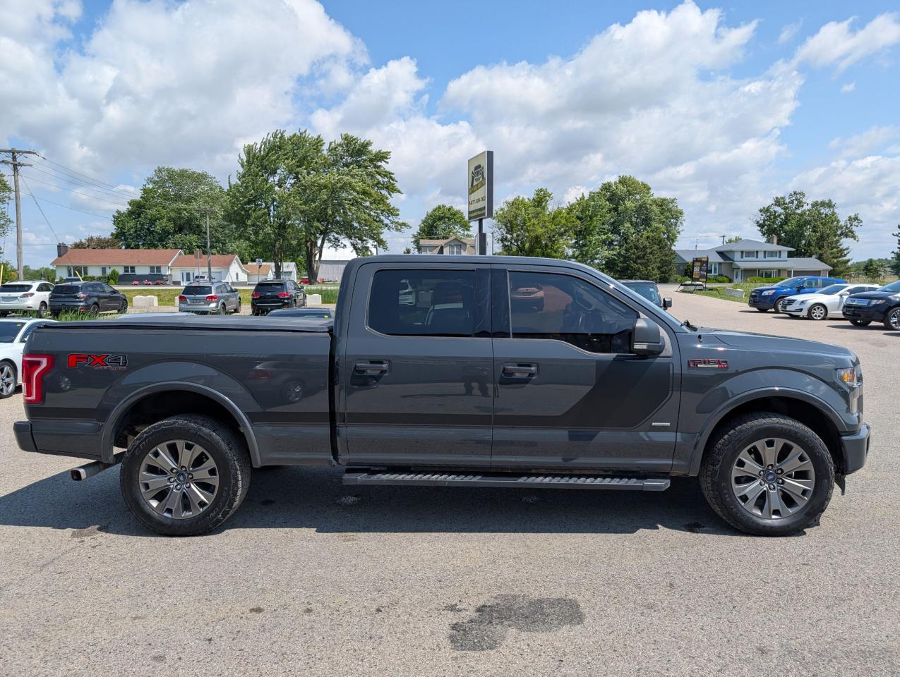2017 Ford F-150 XLT - Photo #6