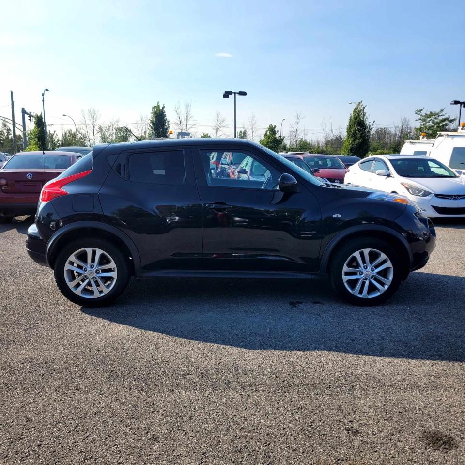 2013 Nissan Juke SV - Photo #3