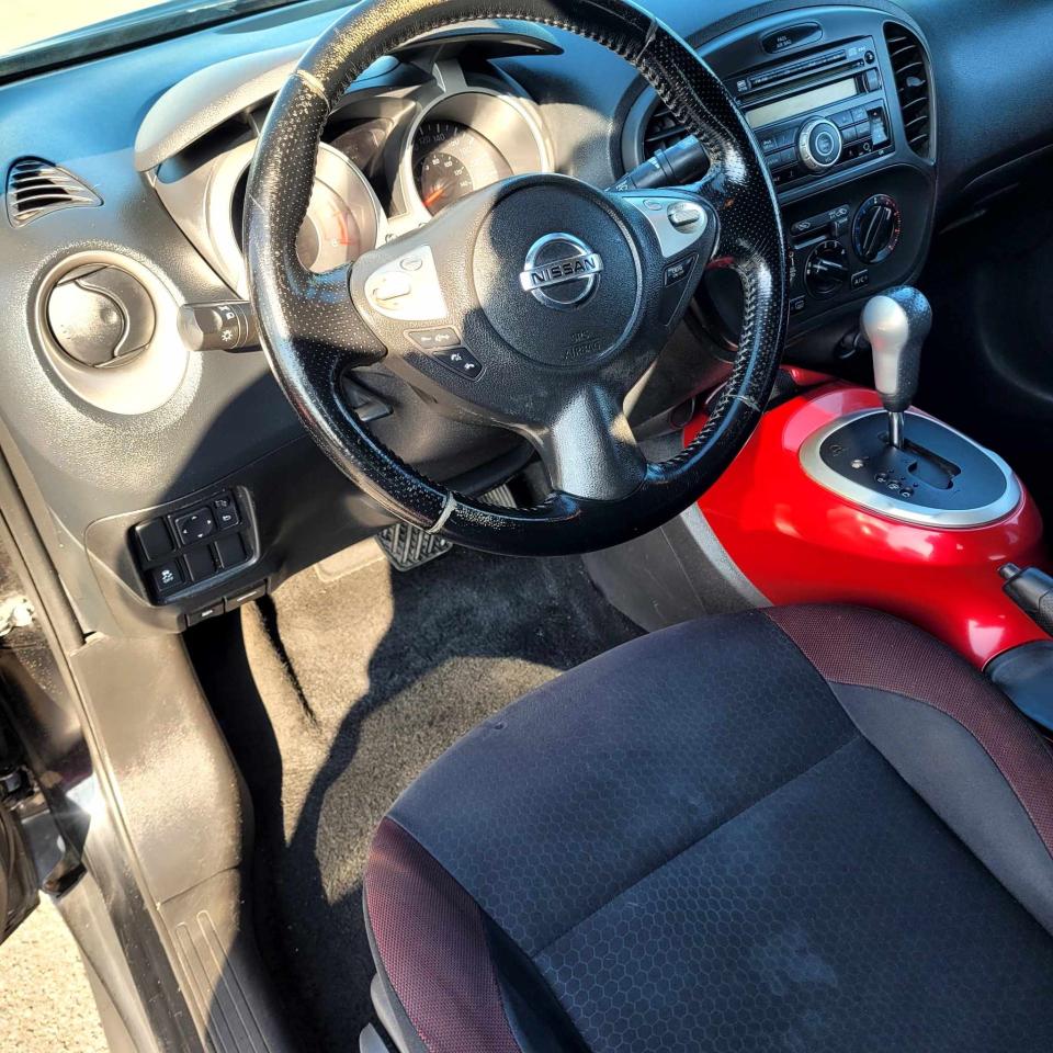 2013 Nissan Juke SV - Photo #6
